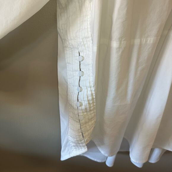 J. Jill White Button Down Tunic Top with Side Buttons and Pleats Size 4X - Picture 2 of 8